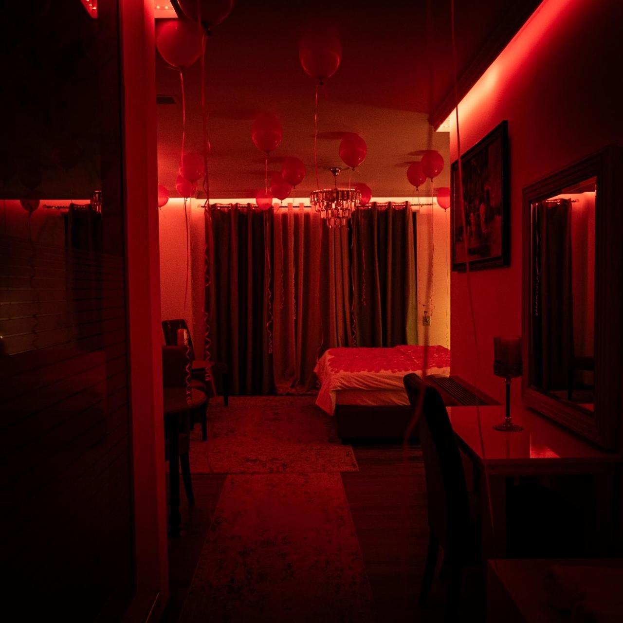 Hotel Rosa Blu ティラナ エクステリア 写真